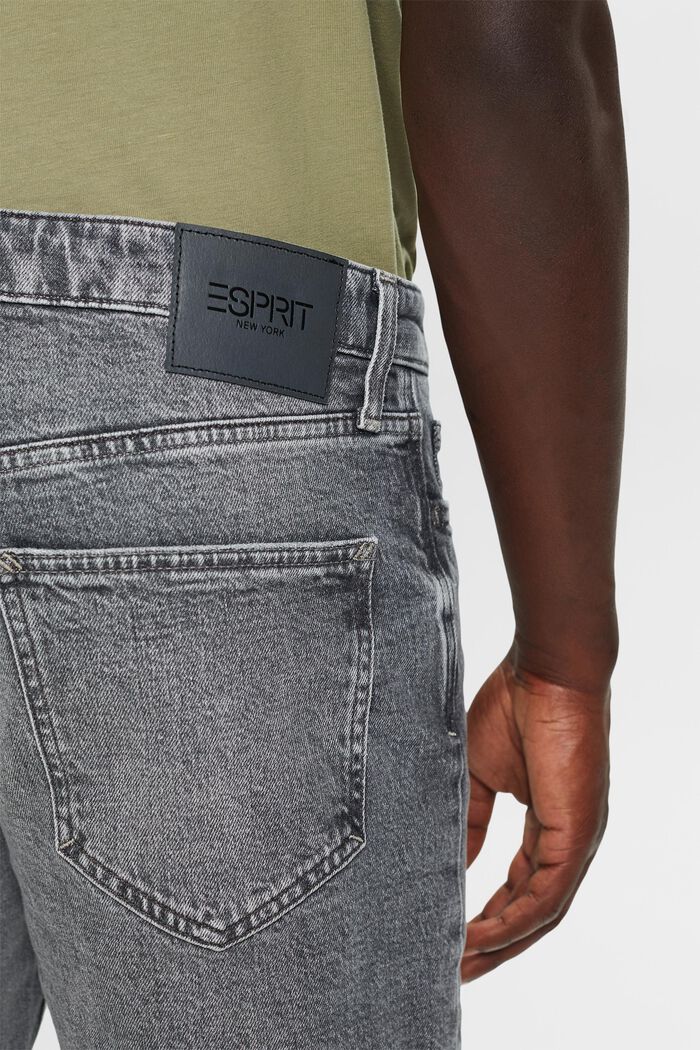 Gerade, konische Jeans mit mittelhohem Bund, GREY MEDIUM WASHED, detail image number 4