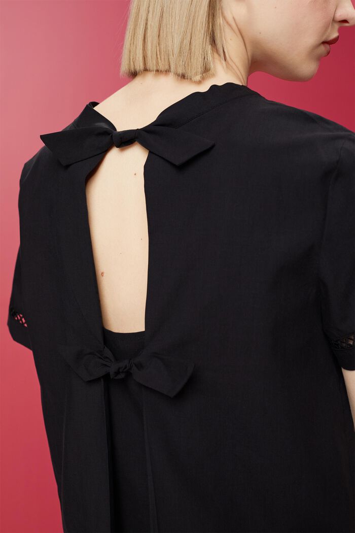 Bluse mit offener Rückseite, TENCEL™, BLACK, detail image number 2