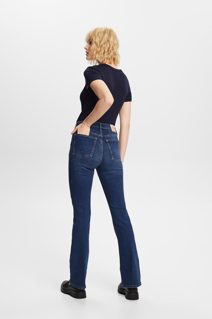 Recycelt: Bootcut-Jeans mit hohem Bund, BLUE DARK WASHED, detail image number 3