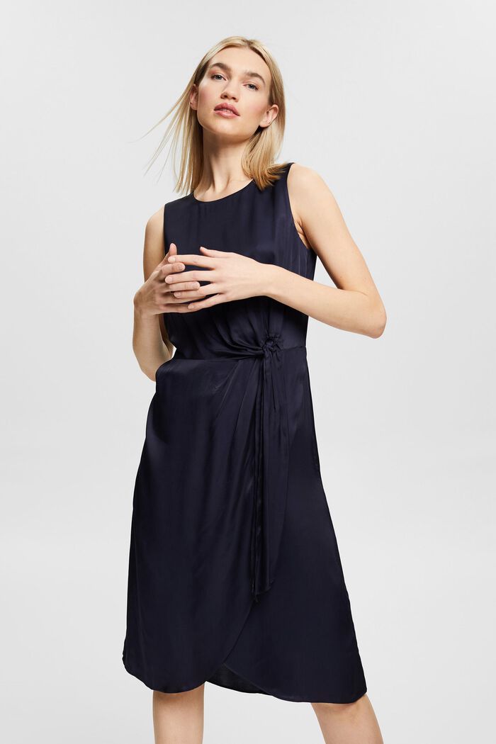 Satin-Kleid aus LENZING™ ECOVERO™, NAVY, detail image number 0