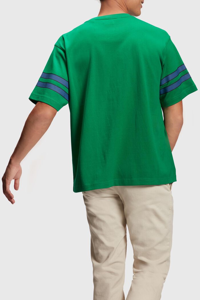 T-Shirt mit Grafik-Print und gestreiften Ärmeln, EMERALD GREEN, detail image number 1