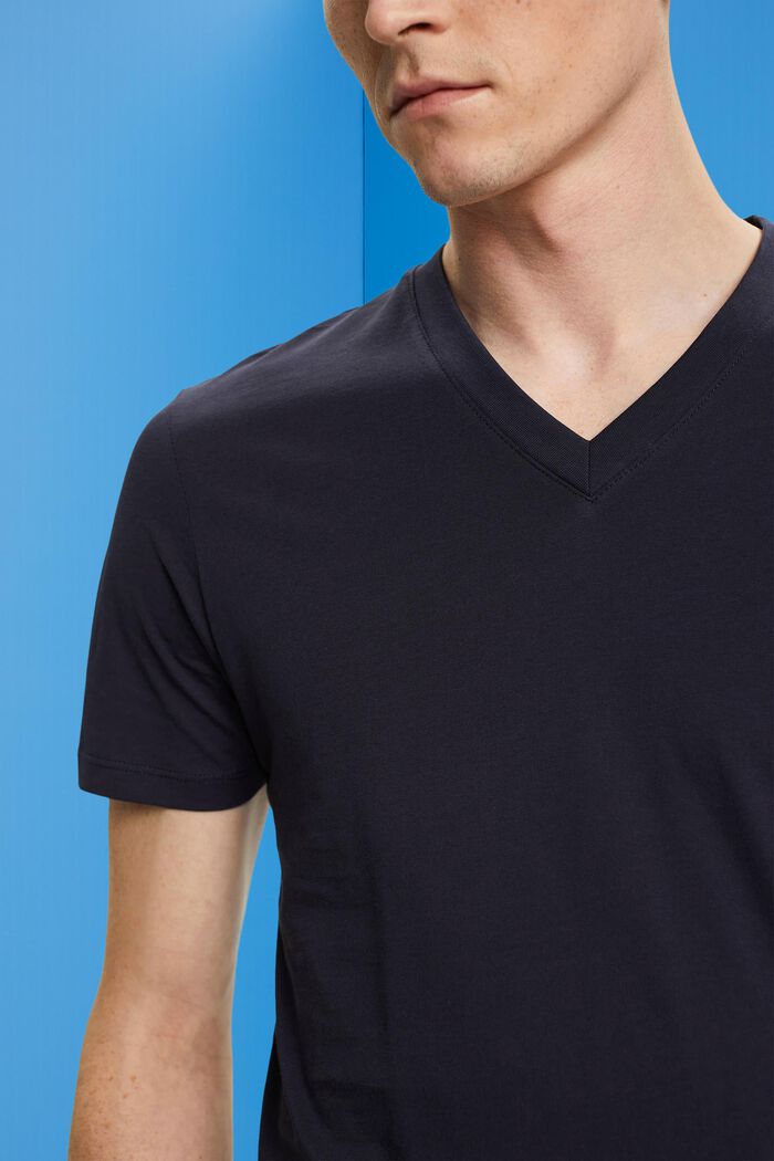 T-Shirt aus Baumwolle mit V-Ausschnitt, Slim Fit, NAVY, detail image number 2