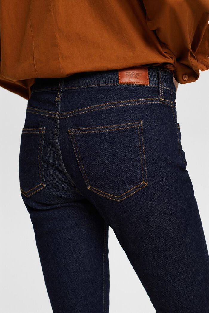 Recycelt: Skinny Jeans mit mittelhohem Bund, BLUE RINSE, detail image number 4