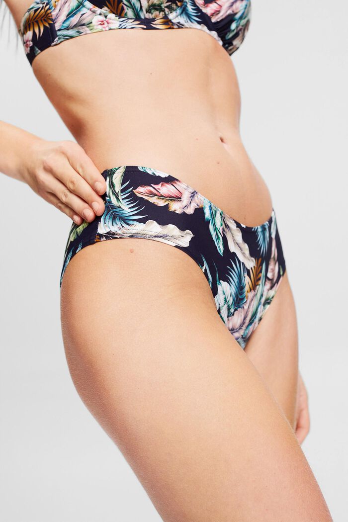 Recycelt: Shorts mit Tropical-Print, NAVY, detail image number 2