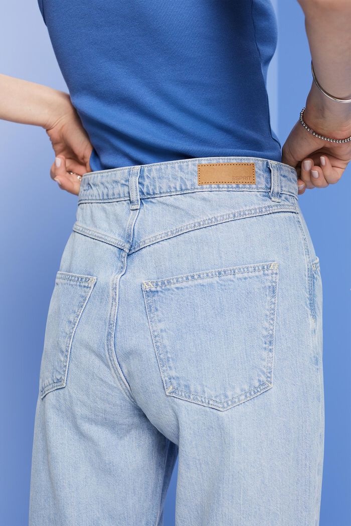 Verkürzte Jeans in Dad-Passform, BLUE LIGHT WASHED, detail image number 4