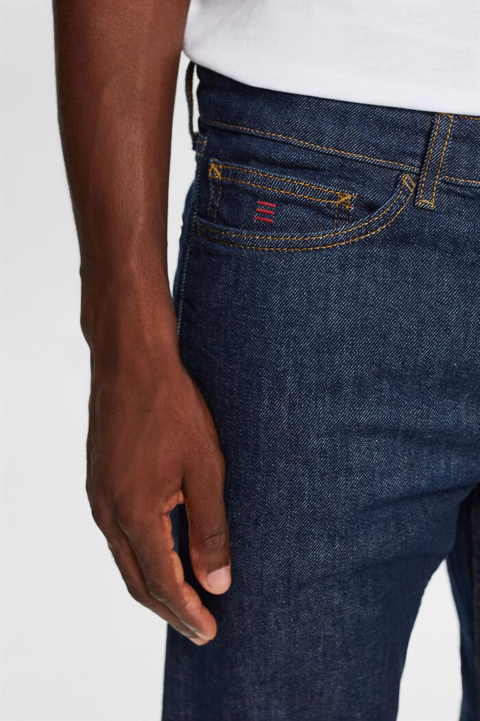 Gerade Jeans mit mittelhohem Bund, BLUE RINSE, detail image number 1