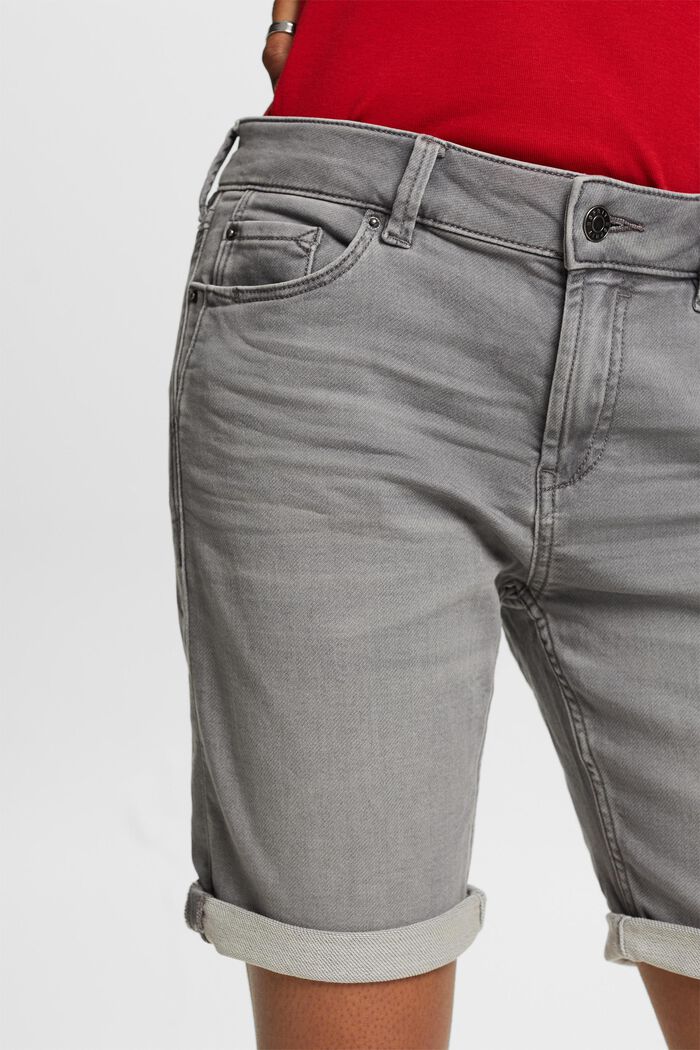 Jeans-Shorts aus Bio-Baumwoll-Mix, GREY MEDIUM WASHED, detail image number 4