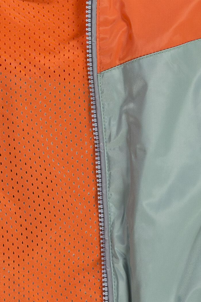 ESPRIT - Colorblock-Jacke mit Reflektor-Details in unserem Online Shop