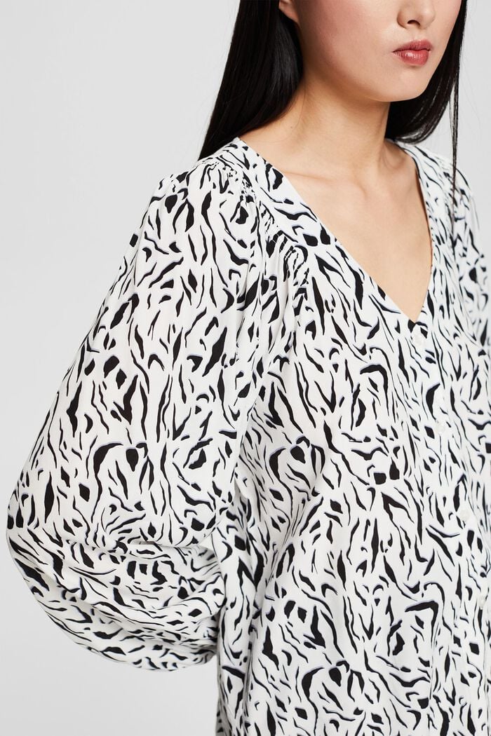 Print-Bluse mit LENZING™ ECOVERO™, OFF WHITE, detail image number 0
