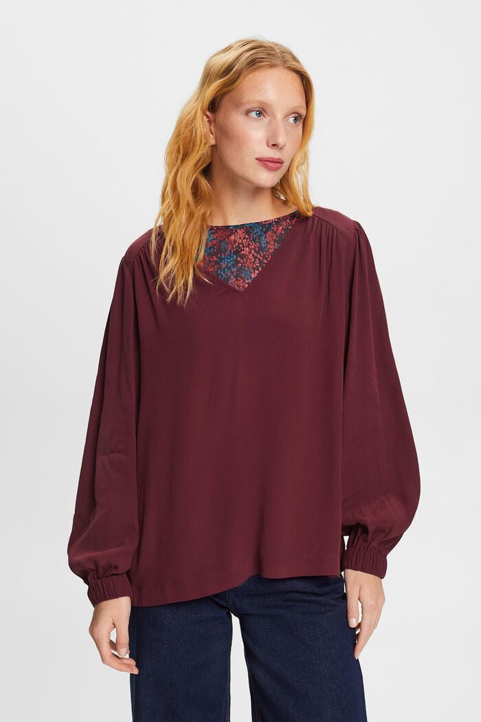 Chiffonbluse mit V-Ausschnitt, BORDEAUX RED, detail image number 2