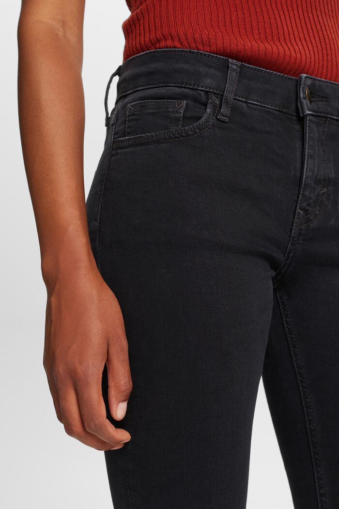 Recycelt: Skinny Jeans mit mittelhohem Bund, BLACK DARK WASHED, detail image number 2