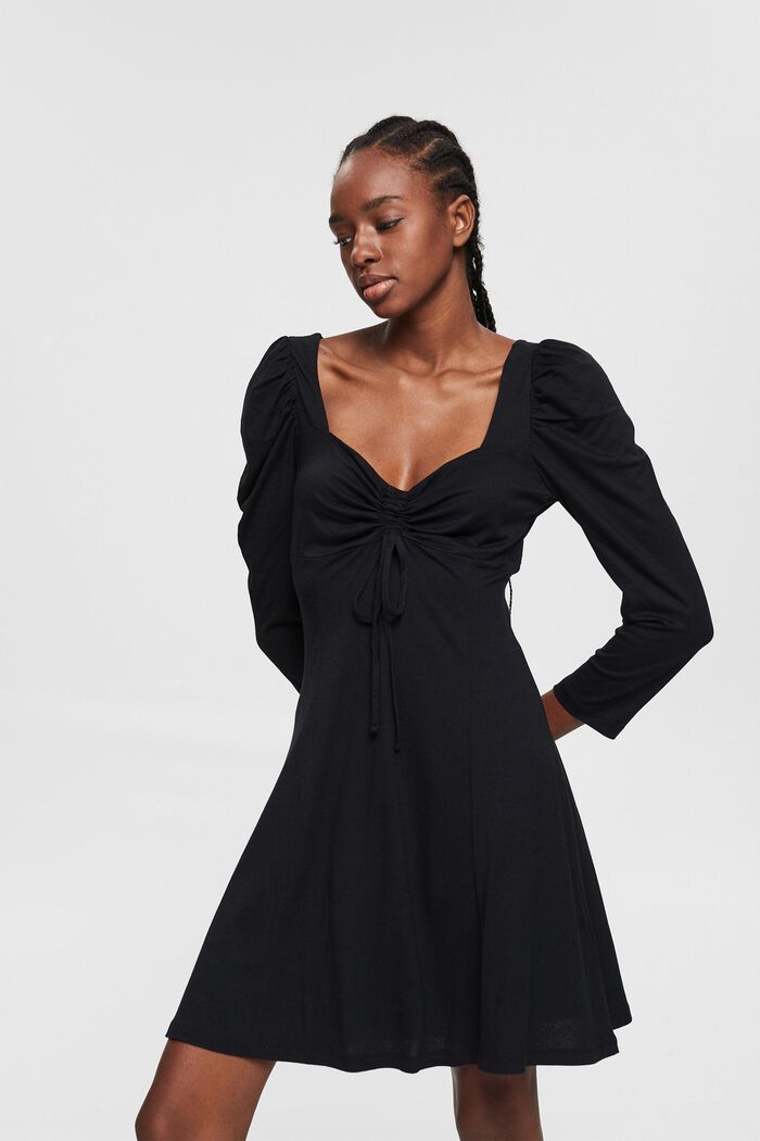 Kleid mit Herzausschnitt, LENZING™ ECOVERO™, BLACK, detail image number 0