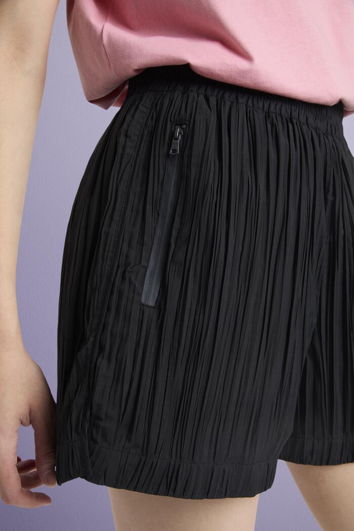 Plissierte Shorts mit hohem Bund, BLACK, detail image number 3